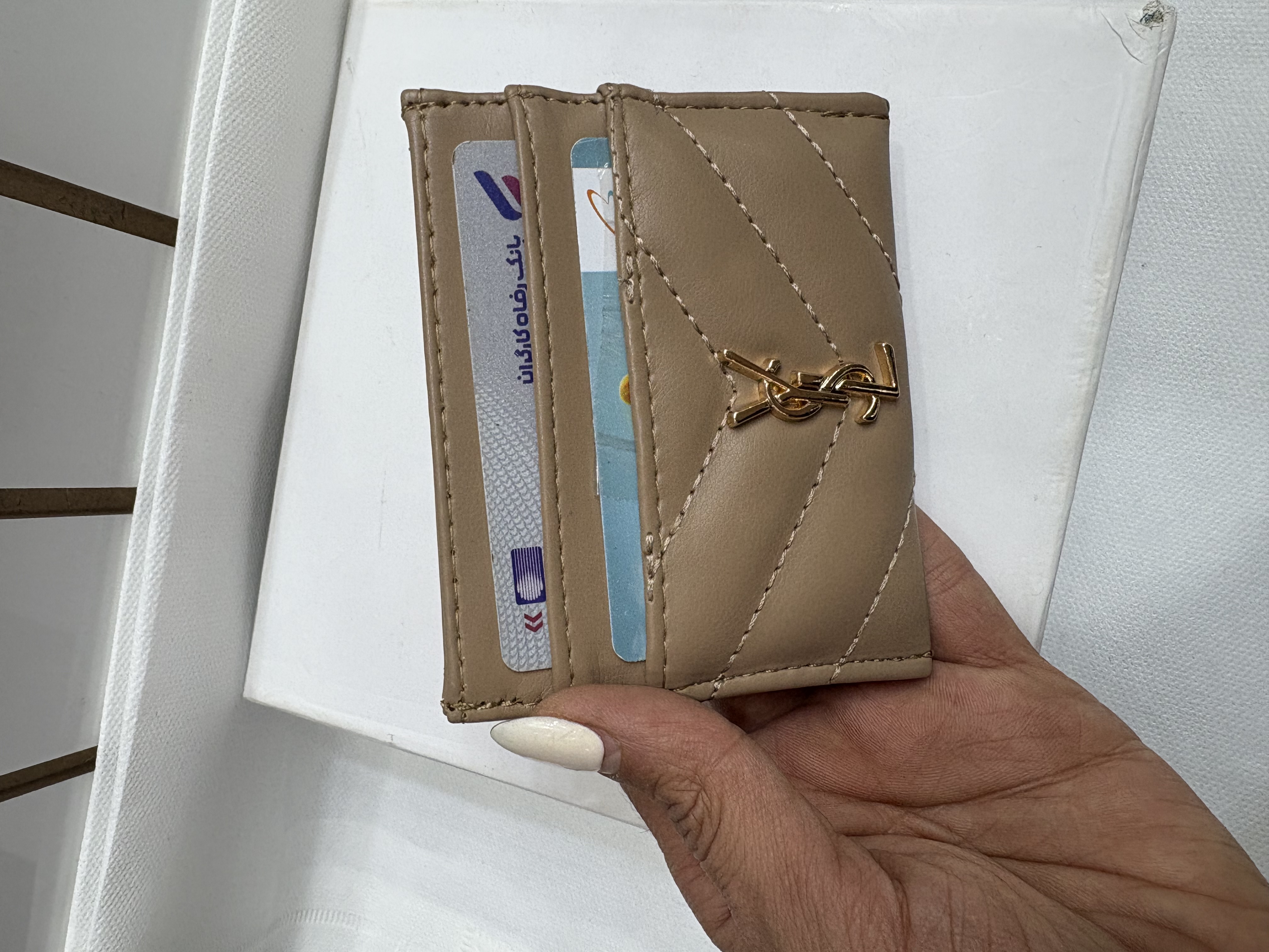جاکارتی